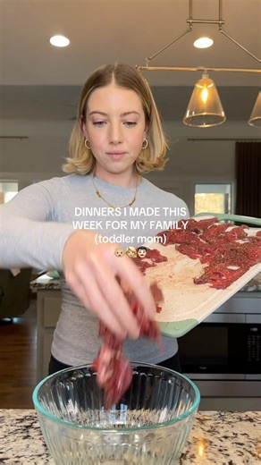 We may be getting over being sick but we’re still eating good! 🙌🏼 Which meal looks best to you?