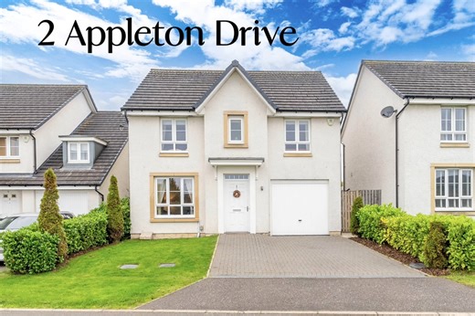 𝟐 𝐀𝐩𝐩𝐥𝐞𝐭𝐨𝐧 𝐃𝐫𝐢𝐯𝐞, 𝐋𝐢𝐯𝐢𝐧𝐠𝐬𝐭𝐨𝐧 😍😍 Positioned within a desirable residential development in Livingston, this superb four-bedroom detached former show home is distinguished by its spacious layout, tasteful interior design, high-quality finishes, and meticulous attention to detail. The impressive accommodation features an east-facing lounge overlooking the front garden, a generous dining kitchen with direct access to the rear garden, a well-equipped utility room, and a conve
