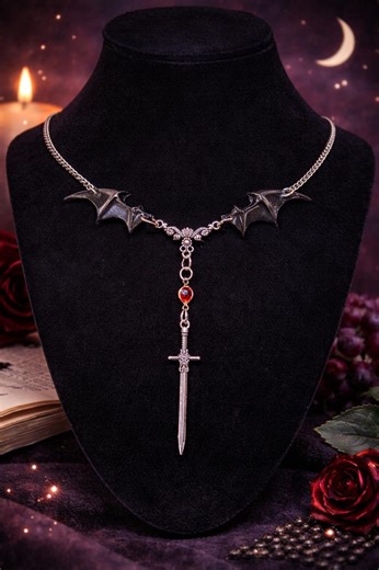 Dark Fantasy Dragon Wing Necklace- Night Court Collection - Etsy