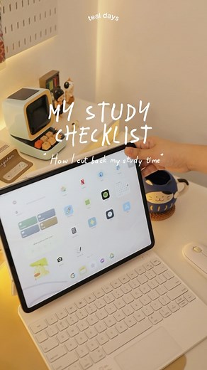 Tricia Anne | Education & Tech ☕️ | How to efficiently cut back study time with @quicktakes.io ✍ Study checklist to ace your exams: ✔️ Study guide / plan ✔️ Smart notes... | Instagram