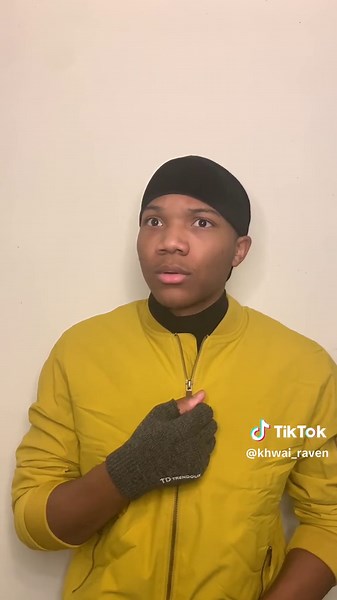 Then goku start warming up on the side like nah bruh😂😂 #vegeta #goku #anime #dragonballz