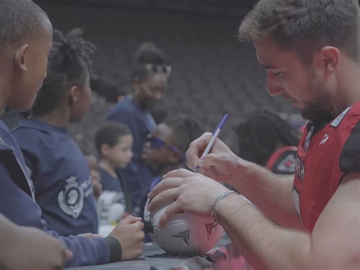 Take a look at our second annual Football Field Trip presented by Flight Adventure Park - Jacksonville! We had an absolute blast and hope you did too! If you missed out on this year’s field trip, be on the lookout for more information coming next school year 🦈 | Jacksonville Sharks