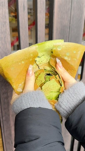 Crispy Matcha Crepe #japanesefood