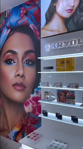 “Level Up Your Makeup Skills with Kryolan 💄”