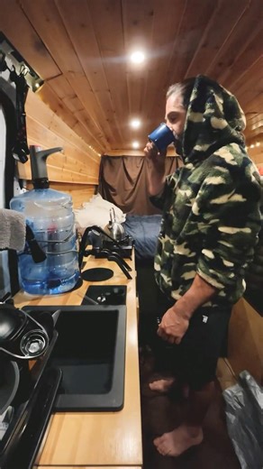 Van Life Morning Routine | Coffee, Scripture & Daily Discipline