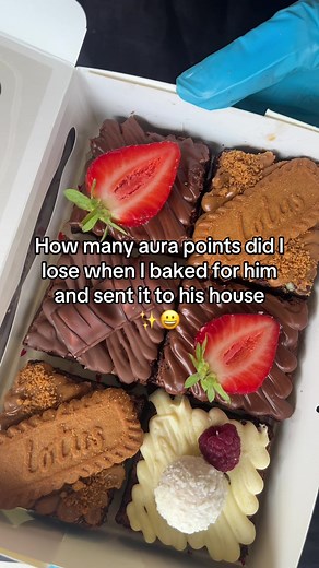 LOL anyways DM @bakesbyhamni for orders. Postals are now available! #baking #fyp #viral #blowthisup #foryou #brownie #cookies #cake #birmingham #smallbusiness #trending #heartbreak #him #baketok #xyzbca #funny #foryoupage