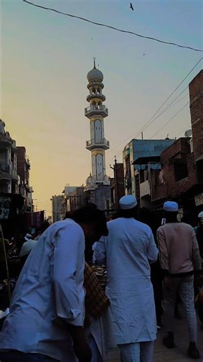 #like #videos #panch waqt bin aur use aati Hai awaaz#viral