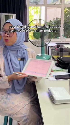 Enhance Teaching with WOWOTO Smart Projector