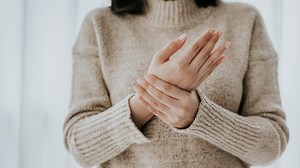 What to know about arthritis symptoms, risk factors and treatment options