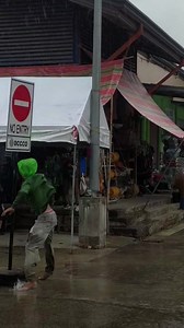 LEBRON JAMES part 2 Naabot nag santa. Gapaulan si lebron james🤣🤣 #dosabnos #funny #trending @followers | DOS ABNOS