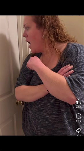 Bethany overhears Brooke talking to Isaiah about doing it after prom #kountrywayne #kountrywaynecomedy #kountrywayneskits #larryandbethany #bethany