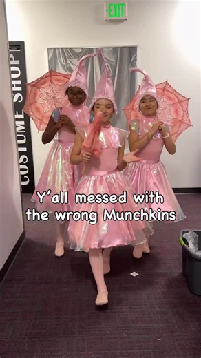 🍭Lollipop Guild Lullaby League🌸 Don’t let their appearance fool ya. These Munchkins are tough, fast, and possibly bite. See them in action live on stage at The Emery Theater! . . . #TCTCincinnati #ChildrensTheatreCincinnati #TCT #ChildrensTheatre #Cincinnati #Theater #TheaterKids #TheaterLife #TheatreForKids #CincinnatiTheatre #CincinnatiTheater #MusicalTheatre #WizardofOz | The Children's Theatre of Cincinnati