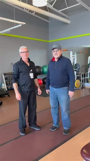 Just 2 weeks after his Jiffy Knee™ replacement with Dr. McMath, John is walking strong and showing great motion 👏 After having his other knee replaced traditionally 10 years ago, John says this recovery has been much less painful. He used a walker for only 10-12 days and is already looking forward to getting back on his tractor and snowmobiling later this winter 🚜❄️ Physical therapy continues to be a key part of his recovery, and his progress at just two weeks says it all. 📞 Want to learn mor