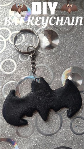 DIY batman logo keychain #craft #art #diy #viral #shorts ❤️✨💫⭐✨💫❤️