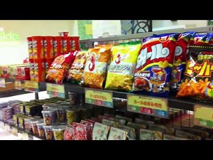 沖縄のパチンコ屋の景品売り場です