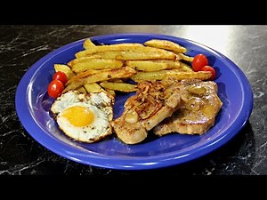 Přírodní kotleta s vajíčkem a cibulkou