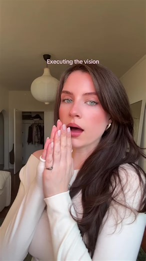 French Romantic Meets Ballerina Core Outfit Ideas