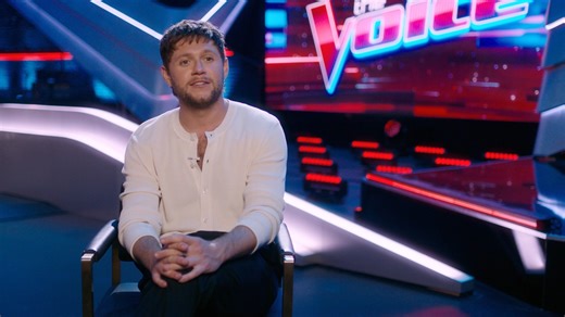 Ava Nat stuns the Coaches with a moving rendition of Gracie Abrams’ “I Love You, I’m Sorry.” The Voice | NBC and Peacock | The Voice