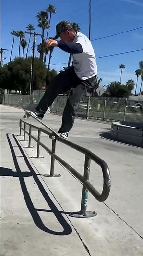 🎥 The best skateboarding videos from around the world 🌍