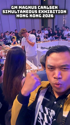 World Number 1 Magnus Carlsen is giving s Simultaneous Exhibition here in Hong Kong. #chess