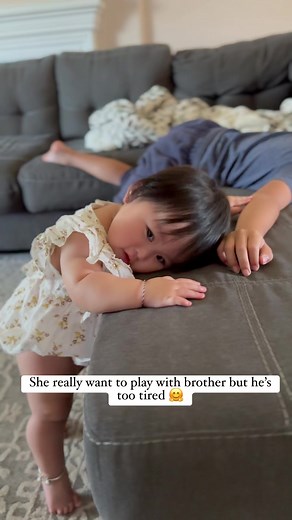 Waiting for him to wake up 😘 #baby #cutebaby #babygirl #adorable #oneyearold #makingmemories #cutenessoverload #babyfever #siblings #siblinglove #reelsvideo #reelsviral #love | BabyKlassy