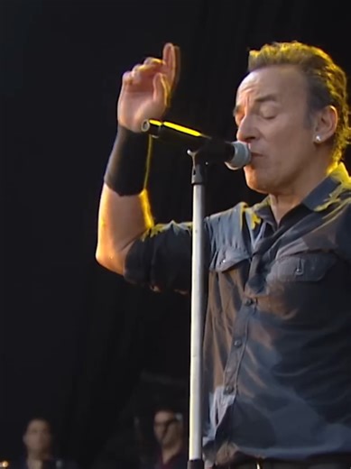 Bruce Springsteen - My Hometown #brucespringsteen #myhometown #theboss #Livemusic