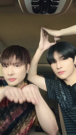 Chicken&BANANA🐓🍌@🍄 JJ. 🍄 #chicken #banana