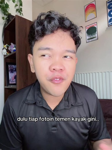 Foto Pakai Daun & Kamera Lingkarin: Gaya Foto Jaman Dulu