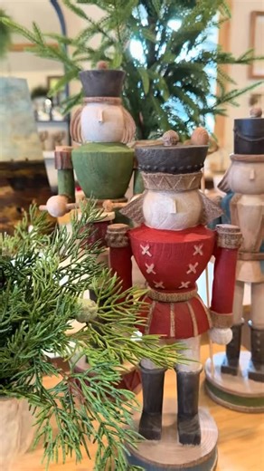 A little post-Christmas magic ✨ Enjoy 40% off all Christmas decor, now live in-store & online. Limited quantities—once it’s gone, it’s gone. - Shop the sale in store 10-4, tomorrow! | Sage & Co.