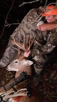 UNICORN Buck at 10 Pistols! 🦄 #bonecollector #bigbucks #whitetail #bowhunting #hoytarchery