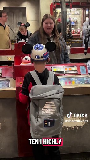 Build Your Own Droid at Disney's Hollywood Studios