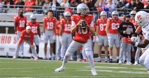 Julian Sayin named Shaun Alexander Freshman of the Year