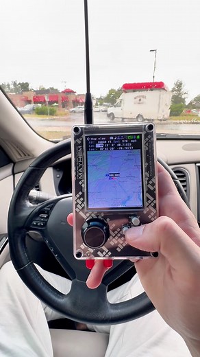 Unlock Off-Grid Plane Tracking with HackRF PortaPack ✈️🛩️ #techtok #geek #technology #techtips #geektok #airplane #airplanes #offgrid #offgridlife
