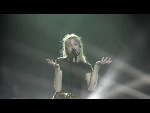 Angèle - Flou (Brol Tour Live - Antwerp, Trix) HD