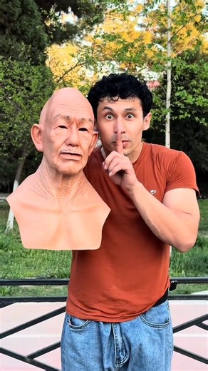 Old man prank with magic ✨☠️ #workout #prank #shorts