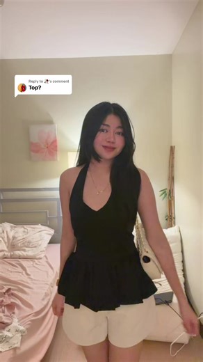 Chic Halter Top Outfit Ideas for Women