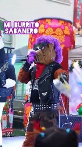 Villancicos navideños rockeros con mi burrito sabanero #punk #rock #MusicaRock #alternativerock #RockLatino #villancicos #RockCommunity #RockEnEspañol #classicrock #rockmusic #rockandroll | Los Perrockers