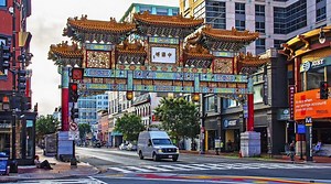 10 of The Biggest Chinatowns in the US