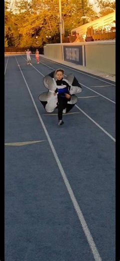 🗣🎙 ​📣 New Season, New Schedule, Same Elite Speed Training! 📣 ​It's time to stop training soft and start training FAST. Your athlete deserves the best, and Speed Evolution Performance Training (SepFit) is back with an expanded schedule to unlock their next level of speed, agility, and power! ​Whether you're a novice looking to build a foundation or an elite athlete aiming for the next record, Coach Dayne Ross is here to get you there. Coach Ross is a former sprinter for Hodgson Vo-Tech and Li