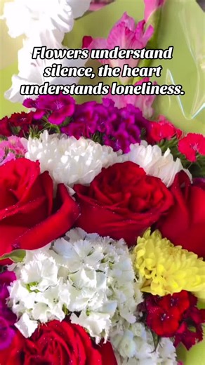 #scarletflowerbazaar #fypage #foryoupageofficiall #redroses #bouquet #ktm