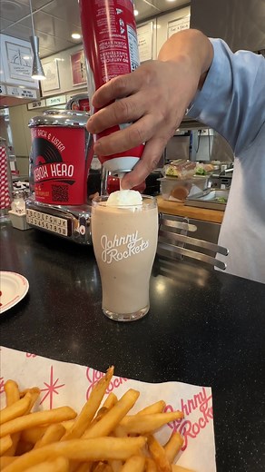 Come with us for a day at Johnny Rockets! 😄 #johnnyrockets #burgers #shakes #fries #fun #family #foodtok #food #restaurant #retro