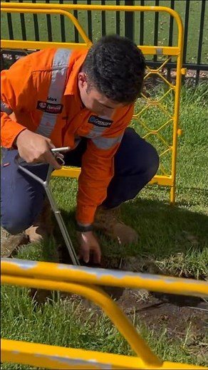 How to properly and safely open a Cable Pit
