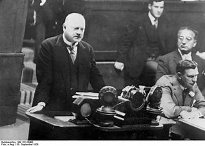 Gustaf Stresemann and The Dawes Plan