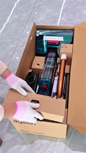 Dyson washing machine eco-friendly packaging #packaging #graphicdesign #packagingdesign