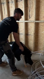 Explaining to the boys how we use jg speed fit works to make the joints on a first fixing #heatingengineer #serviceandrepair #plumbing #jwdheating | Jwd heating & Plumbing LTD