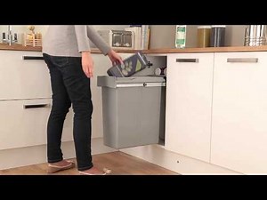 Poubelle coulissante 40L