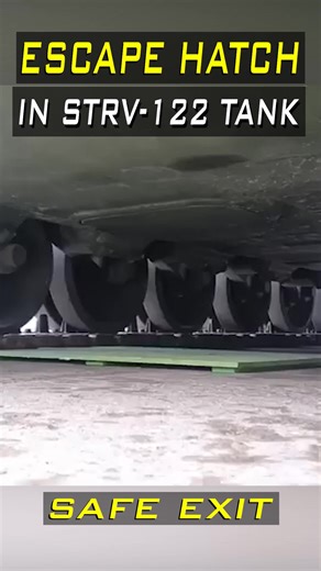 Stridsvagn 122 Tank Emergency Escape Hatch Explained #tank-000 | Barb Hunt