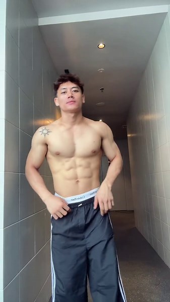 Stylish Gym Wear Long Pants for Comfort