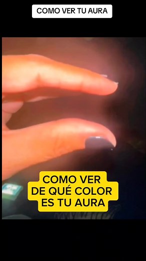 3.5M views · 13K reactions | En este video te hago un pequeño tutorial sobre qué debes hacer para ver tu propia Aura y saber de qué tipo es en función del color. #aura #astral #misterio #holistic #holistico #holistichealing #paranormal #holistichealth #holisticwellness #despertarespiritual #despertardeconsciencia #energiavital #reiki #reikihealing #reikimaster #reikienergy | Erebus Darkart | Facebook