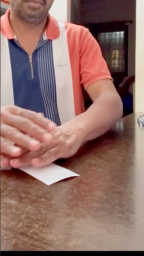 Don't blink! Insane card magic trick 🃏🔥 #magic #illusion #trending